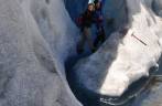A entrada de uma caverna de gelo no glaciar Viedma, no Parque Nacional Los Glaciares, região de El Chaltén, no sul da Argentina